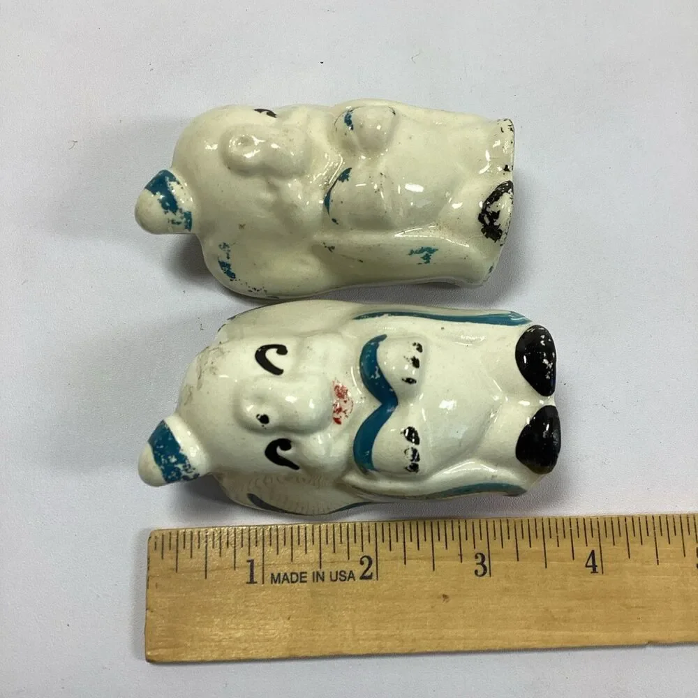 Vintage Ceramic Elephant Salt and Pepper Shakers Blue Hat Cork Stopper 3